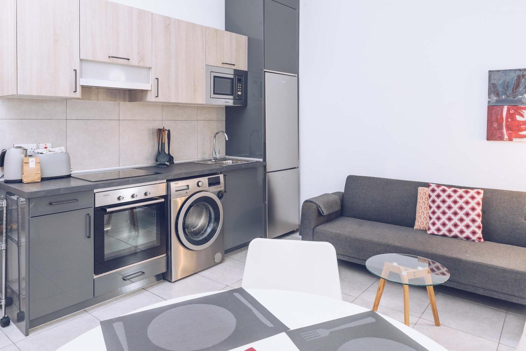 2Br And 2Ba In The Zoko Cozy And Convenient Apartman Gibraltár Kültér fotó